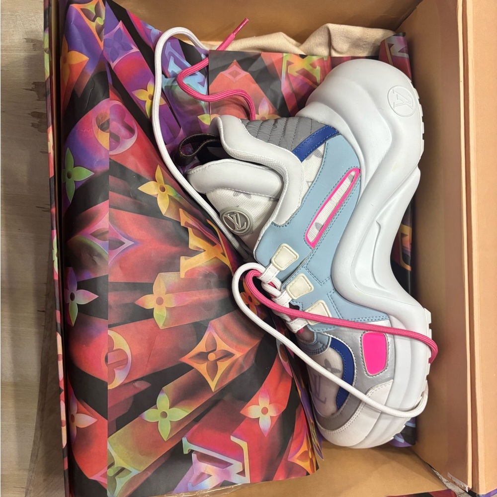 Louis Vuitton Archlight sneakers never worn